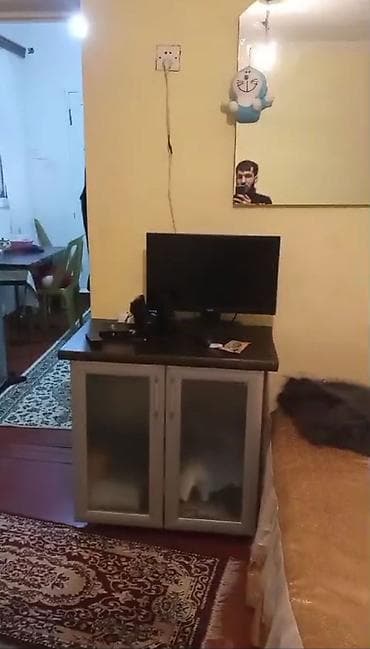 kiralik ev az: Kirayə mənzil – 2 otaqlı, mətbəx-koridorlu plan. Makler Haqqı — 5