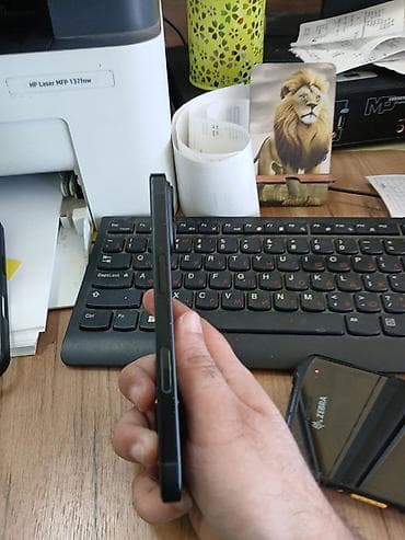 telefon iphone 14: IPhone 16, Qara — 2