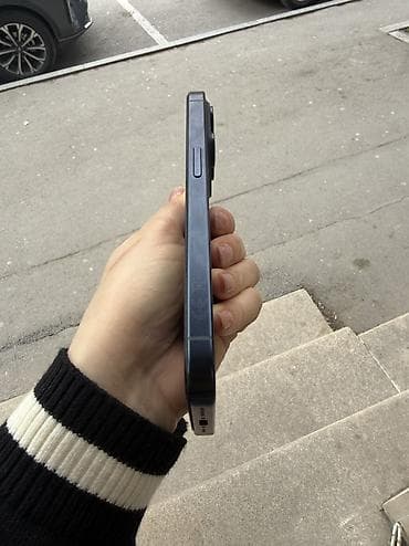 6900 telefon: IPhone 15 Pro, 512 GB, Blue Titanium, Barmaq izi, Face ID — 6