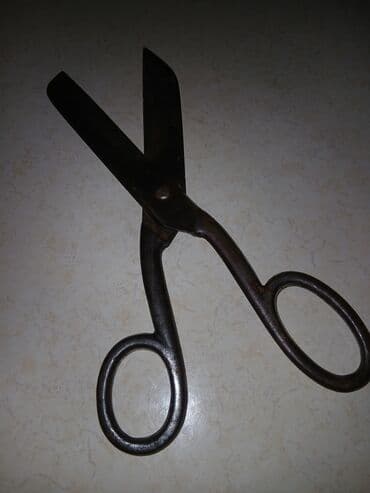 islenmis darvaza: İşlənmiş Metal, Ünvandan götürmə — 3