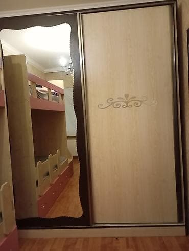kravatlar usaq ucun: Oğlan və qız üçün, İşlənmiş, 2 təknəfərlik çarpayı, Komod — 5