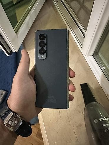 huawei p smart 2019 ekran: Samsung Galaxy Z Fold 4, rəng - Boz, Simsiz şarj — 4
