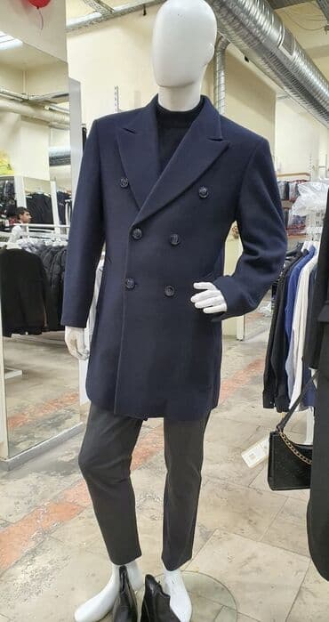 Italyan parçasi el tikilishidir