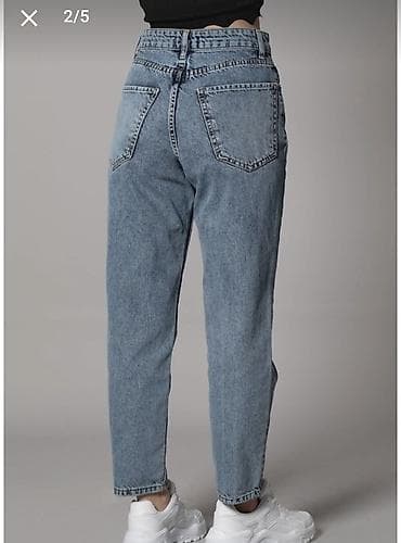 Джинсы: Qadın üçün yüksək bel, “mom fit” kəsimli cins şalvar.40 azn alınıb 25 — 2