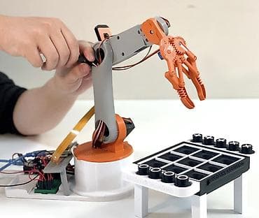 force acar desti: 🤖 Öz Robot Qolunu Özün Qur! 📦 Kitin içində nələr var? 🧠 1 ədəd Arduino — 1