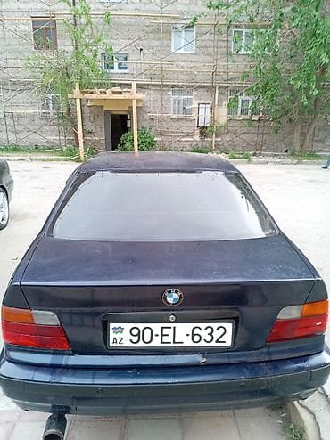 bmw 320 coupe: BMW 3 series: 1.8 l | 1995 il Sedan — 5