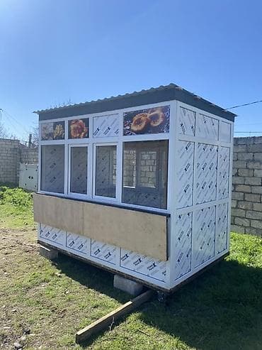 киоск: Satış köşkü / ticarət vitrini - Ölçü: 3 metir uzunluq) x 2 m (eni) x — 3