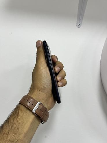 Xiaomi Mi A2 Lite, 32 GB, rəng - Qara, 
 Barmaq izi, Düyməli, Face ID — 6