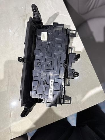 notebook core 2: Toyota Land Cruiser Prado 150 üçün multimedia başlıq və iqlim — 1
