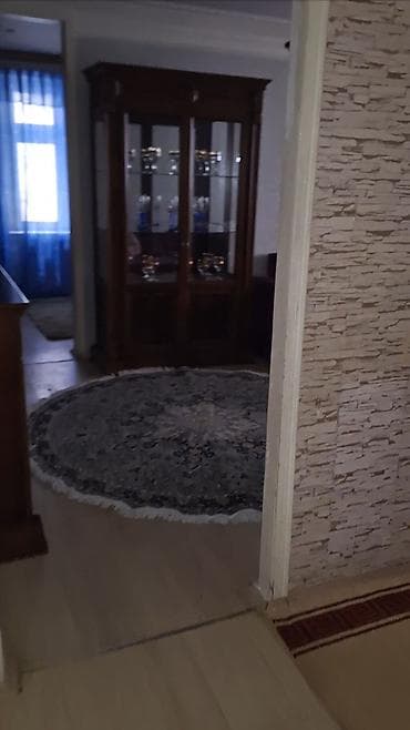 binə evlər: Kiraye ev verilir 2 otağlı 1 mərtəbə,yasamal,şərifzadə 34.,BDU — 1