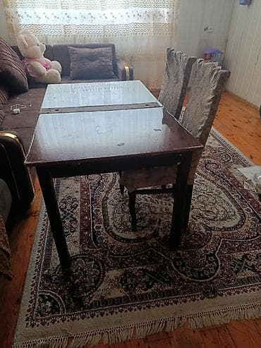 islənmis stol stul: Yemək masası və 4ədəd stul dəsti. - Masa: düzbucaqlı formalı, taxta — 1