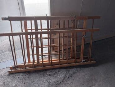 Oğlan və qız üçün, İşlənmiş, Dördbucaq, Beşik, Dəst ilə, Matrassız, Yellənmə mexanizmsiz