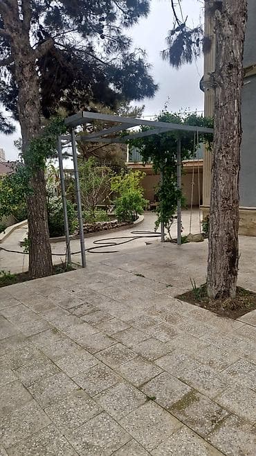 2 mərtəbəli fərdi yaşayış evi Bileceri Motodrom - Memarlıq: Klassik