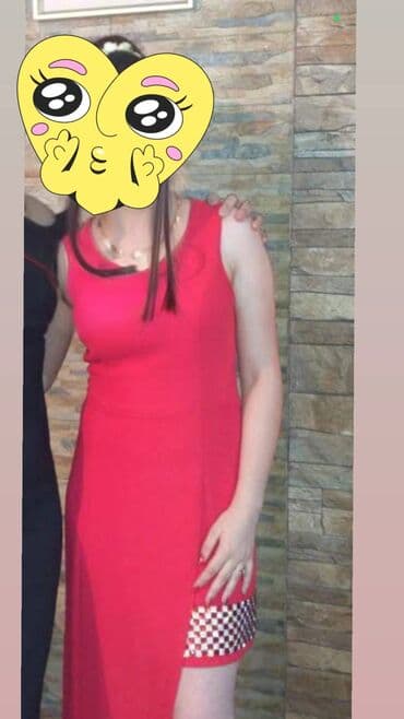 çaplı qadın ətəkləri: Qırmızı qadın paltarı - Stil: gündəlik/şənlik üçün uyğun, sadə və — 2