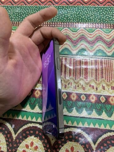 ikinci el ayfon 12: IPhone 12 Pro, 512 GB, Qara, Face ID — 5