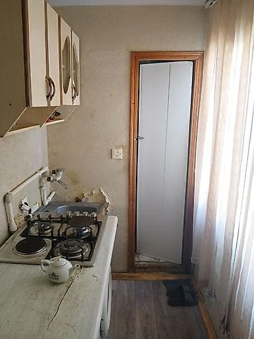 qusarda ev satisi: Kirayə üçün 1 otaqlı mənzil (studiyaya yaxın plan). - Otaq: geniş — 10