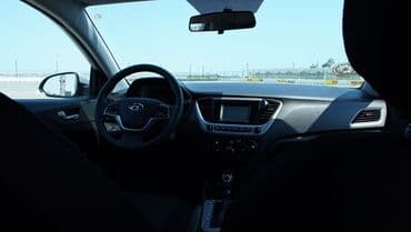 chevrolet malibu qiymeti: Hyundai Accent: 1.6 l | 2021 il Sedan — 10