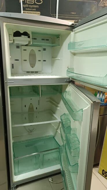 soyuducunun qapisinin rezini: 2 qapılı Teka Soyuducu Satılır, rəng - Gümüşü — 2