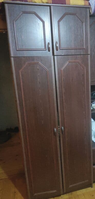 ofis masası 2. el: İşlənmiş, İşçi üçün, Kvadrat masa — 2