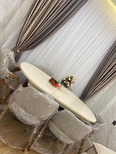 Qonaq otağı üçün, Yeni, Açılan, Oval masa, 6 stul