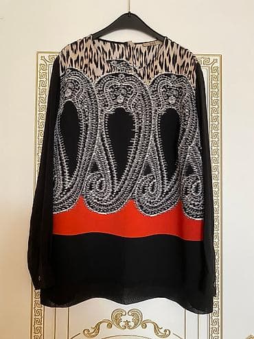 Turkiyenindir yenidir 180 azn alinib. 46-48 razmer lalafo.az -da Turkiyenindir yenidir 180 azn alinib. 46-48 razmer