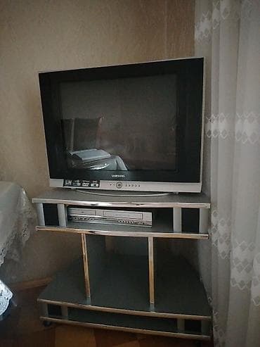 Televizor ekran 75 sm Samsung. TƏCİLİ SATİLİR. 25m. Altliq ilə 30