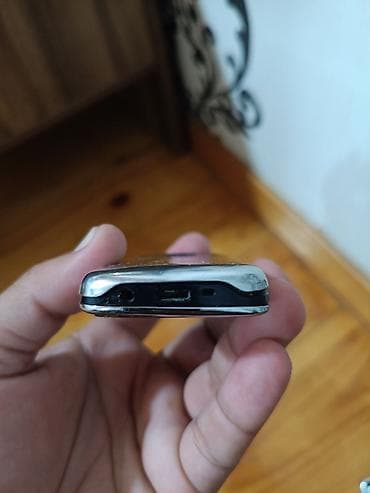 dinami: Nokia 6700 Slide, < 2 GB Memory Capacity, rəng - Gümüşü, Düyməli — 3
