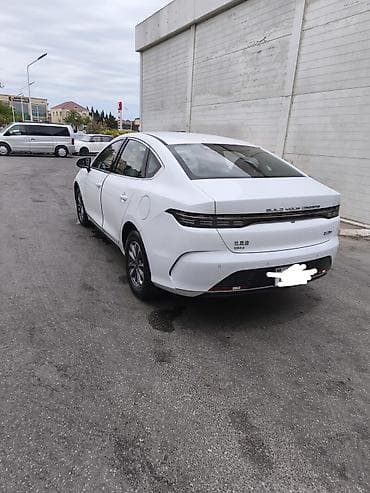 BYD: 2025 model BYD Destroyer 05 DM-i plug-in hibrid sedan - 2025-in sonu — 3