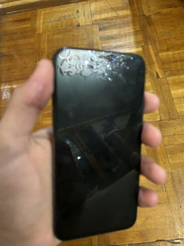 iphone 13 satilir: IPhone Xs, 64 GB, Black Titanium, Face ID — 3