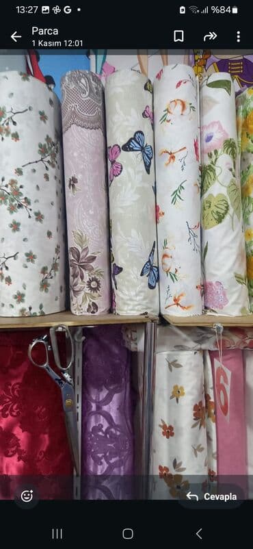 çit parçalar: Müxtəlif naxış və rənglərdə parça rulonları. isdenilen parcadan — 4