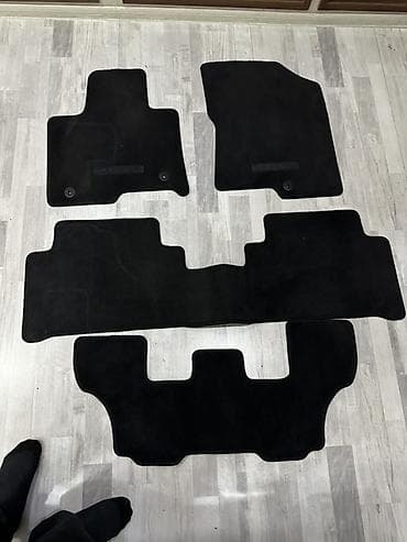 Avtomobil satışı: Avtomobil üçün ayaqaltı, Parça, tekstil, Kia — 1