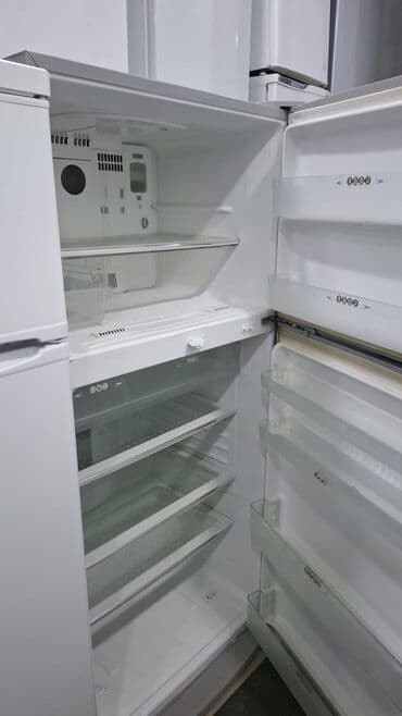 Plitələr və bişirmə panelləri: 2 qapılı LG Soyuducu Satılır, rəng - Gümüşü — 2