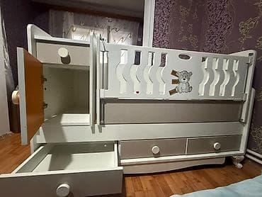Мебель: Для девочки и мальчика, Б/у, Четырехугольная, Колыбель, Без бортиков, Без матраса, Без механизма качания — 2