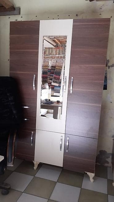 şifanerler: 3 Qapi Dolablarin Her biri anbarda mobcuddur. En 120 sm Hundurluk 2m — 5