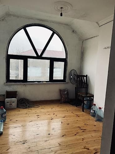 xırdalan emlak: Ev sahibiyəm Vasitəçi deyiləm. 3 Mərtəbəli Apartman. 3 cü mertebesi👍🏻 — 8