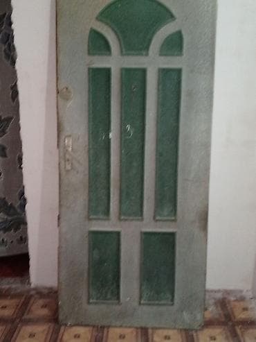 Mənzil üçün İşlənmiş Giriş qapısı 90x200 sm Çərçivə ilə, Zəmanətsiz, Ünvandan götürmə — 1