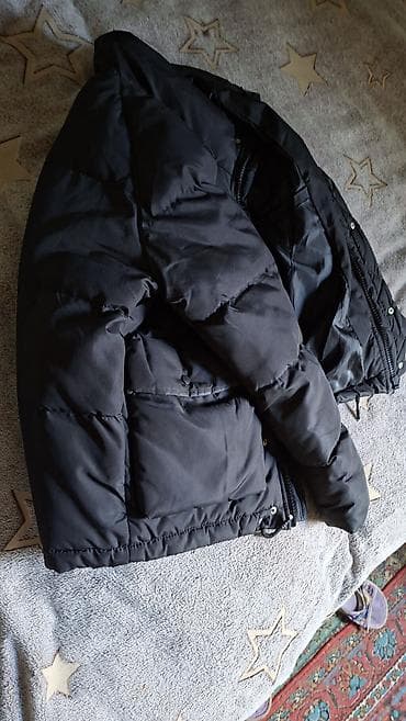 Qara şişmə qış gödəkçəsi - Rəng: mat qara - Tip: şişmə/puffy, soyuğa lalafo.az -da Qara şişmə qış gödəkçəsi - Rəng: mat qara - Tip: şişmə/puffy, soyuğa