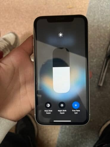 дисплей телефона fly fs520 selfie 1: IPhone 11, Белый, Face ID — 7