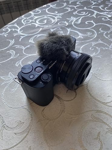 Sony ZV-E10 güzgüsüz kamera satılır. Kompakt və yüngül korpusa malik — 6