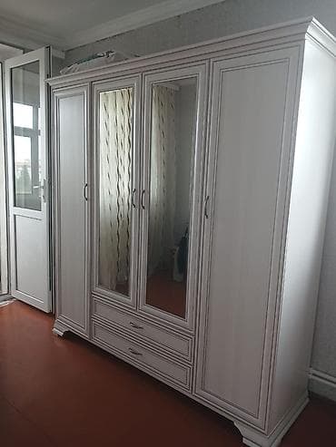 ag qorka: 4 qapılı, Güzgülü, Ağ, Açılan, Düz dolab — 2