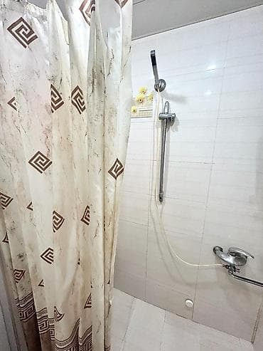 xacmazda satilan evler: Bakı, Yasamal, 3 otaqlı, Köhnə tikili, m. İnşaatçılar, 60 kv. m — 10