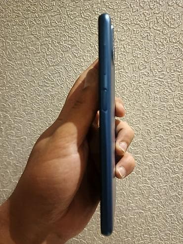 плеер самсунг: Samsung Galaxy A12, цвет - Голубой, Две SIM карты — 4