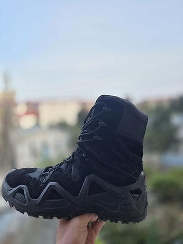 LOWA hərbi/taktiki botlar - Rəng: qara - Model: orta/yüksək boğazlı