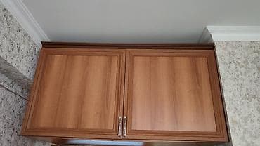 Dolab satlir Qiymet 50 azn.Ünvan Yeni Yasamal (6949) Elmira x