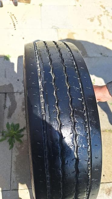 vaz 2106 diskleri: İşlənmiş Disk təkər 215 / 75 / R 17.5, 8 Boltlu — 2