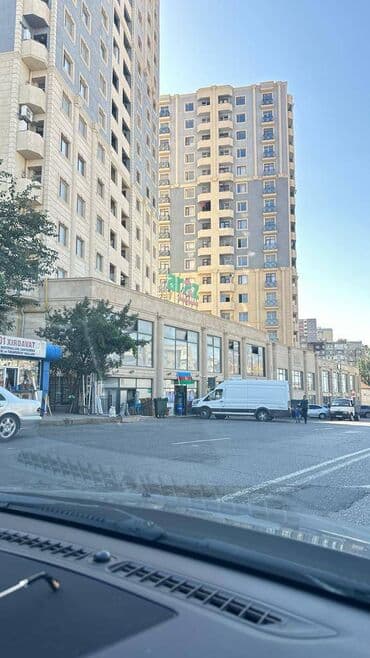 9 mkr yeni tikililer: Yeni Günəşli Massiv D, 2 otaqlı, Yeni tikili, 59 kv. m — 18