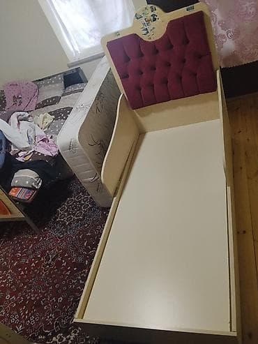 uşaq beleyi: Oğlan və qız üçün, İşlənmiş, Çarpayı, Bazalı, Matras ilə, Siyirməsiz — 5