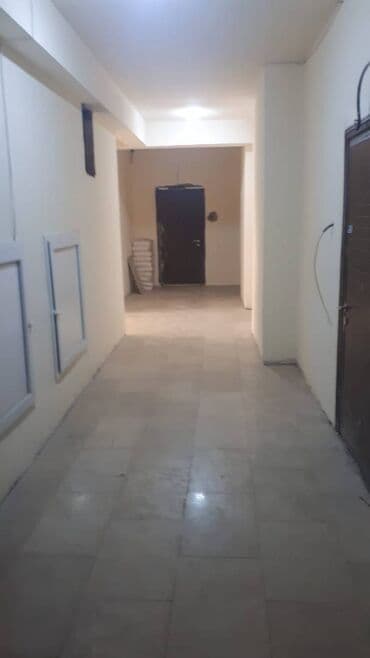 9 ci mikrorayon satilan evler: 3 otaqlı, Yeni tikili, m. Neftçilər, 144 kv. m — 4