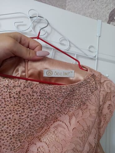 zapi satilir tecili: Salam Paltar 1 defe geyinilib, balaca oldugu ucun satilir. 38 — 1