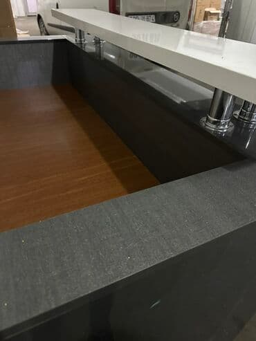 laminat mdf: Resepsiyon/qarşılama masası — 3